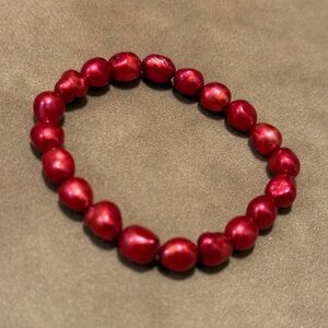 Elegant Metallic Red Pearl Bracelet